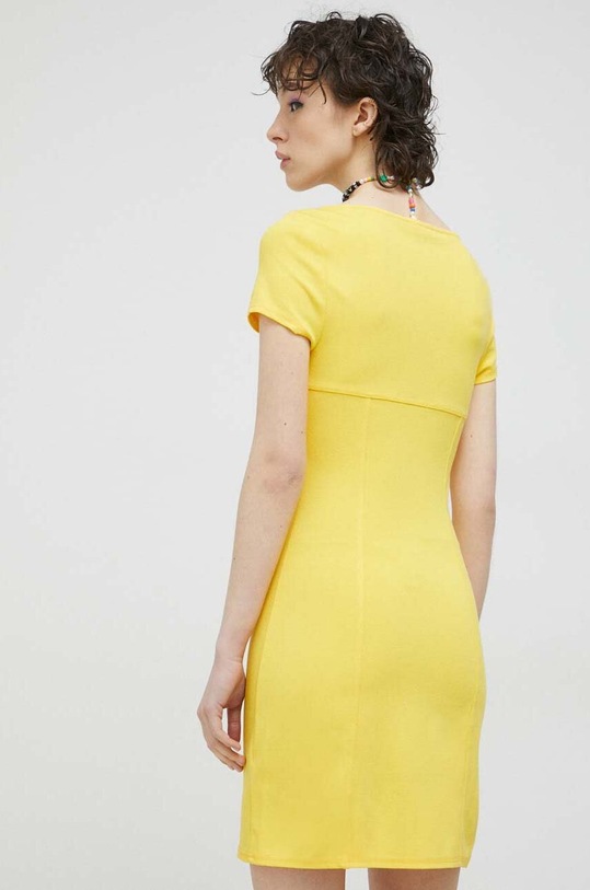 Oblečení Šaty Tommy Jeans DW0DW15362.PPYX žlutá