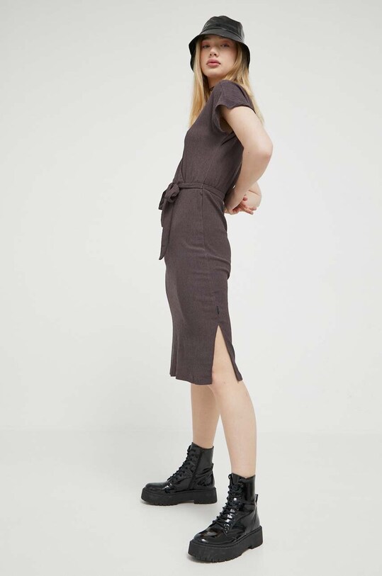 Šaty Protest 2611131 hnědá SS23