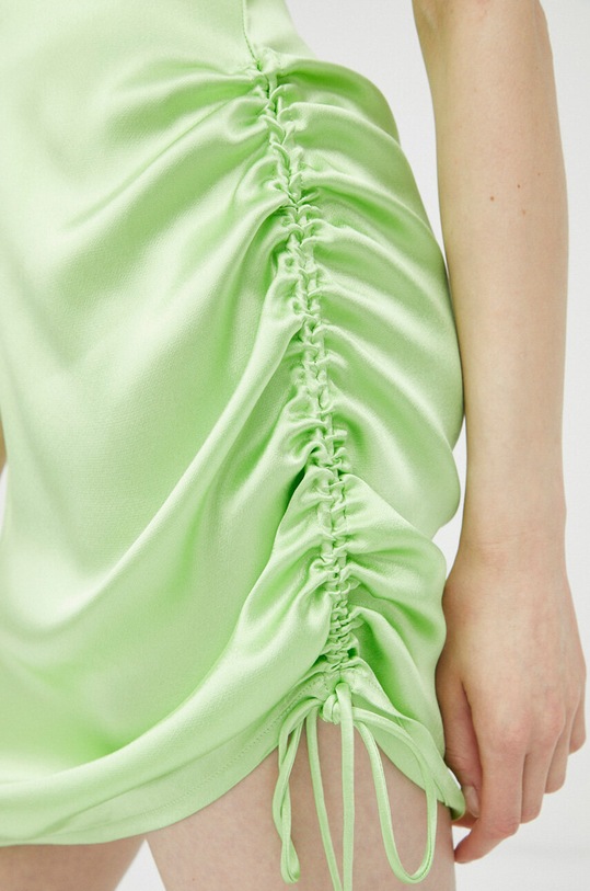 Résumé rochie 16450920
