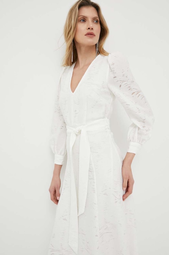 Šaty Ivy Oak IO1123S7540 bílá