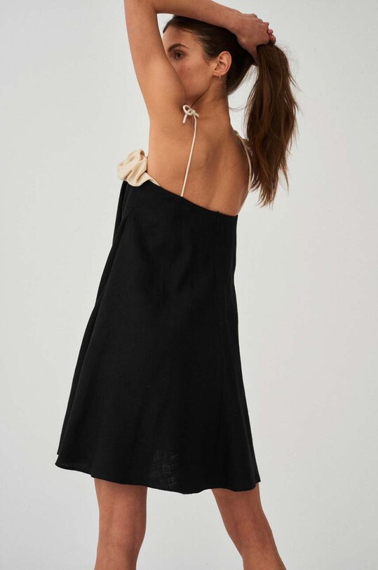 Undress Code rochie Bambina negru 555.