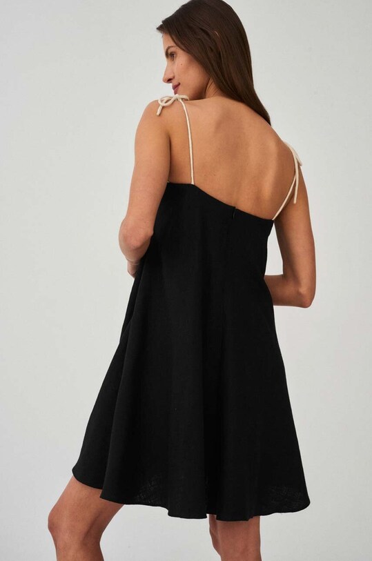 Undress Code rochie Bambina 555. negru