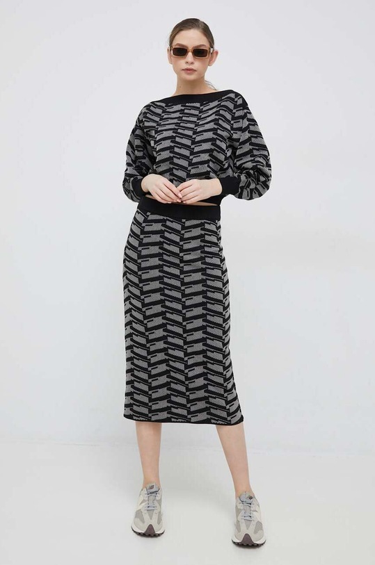 Sisley sweter 1MAKM102K.901 czarny SS23