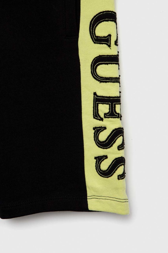 Guess szorty bawełniane dziecięce czarny L3RD01.KA6R3.PPYX