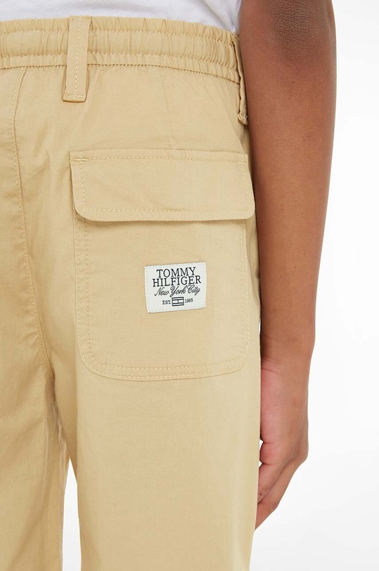Детские шорты Tommy Hilfiger KB0KB08124.PPYX бежевый