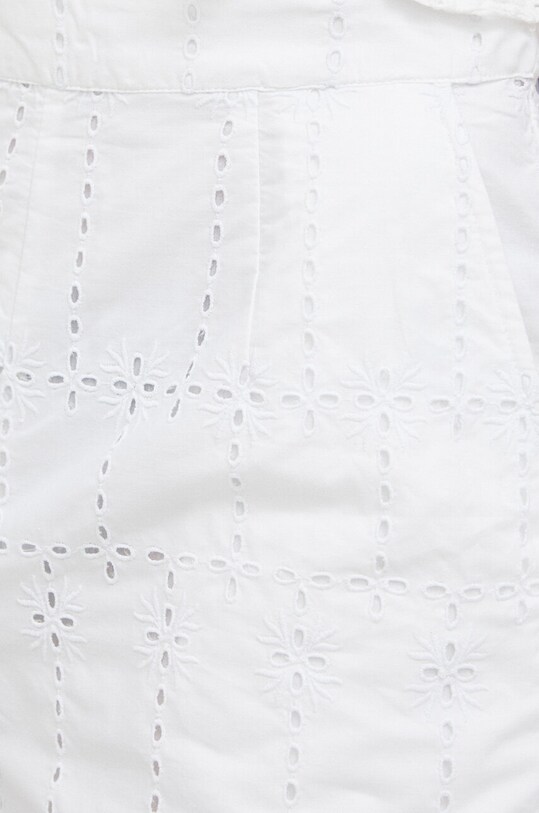 Guess pantaloni scurti alb W3GD96.WFCO0
