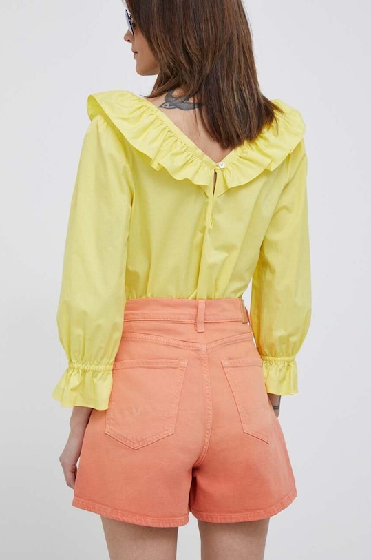 Oblečenie Rifľové krátke nohavice Pepe Jeans Stella PL801041.118 oranžová