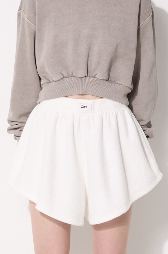 Reebok Classic szorty pozostałe biały HT7853