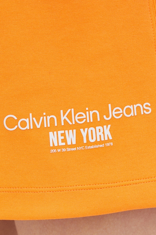 Calvin Klein Jeans szorty pomarańczowy J20J221054.PPYX