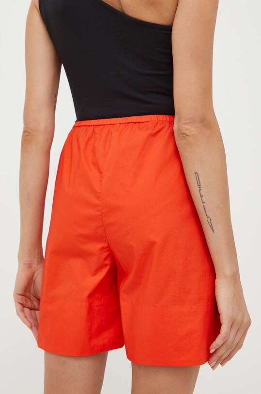 Îmbrăcăminte By Malene Birger pantaloni scurti Q71873014 rosu