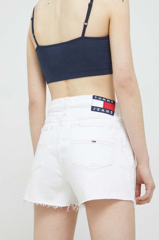 Odzież Tommy Jeans szorty jeansowe DW0DW15611.PPYX biały