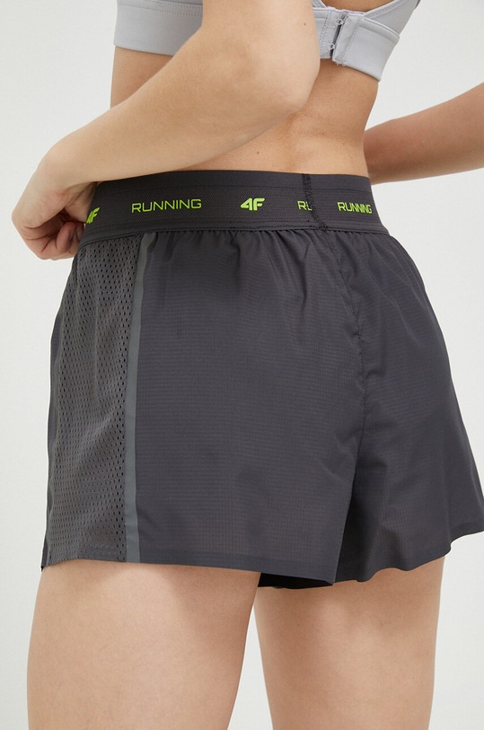 Îmbrăcăminte 4F pantaloni scurți de alergare 4FSS23TFSHF140 gri