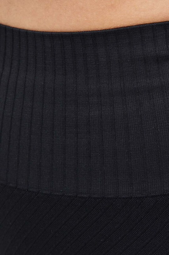 Casall pantaloni scurți de antrenament 23140. negru
