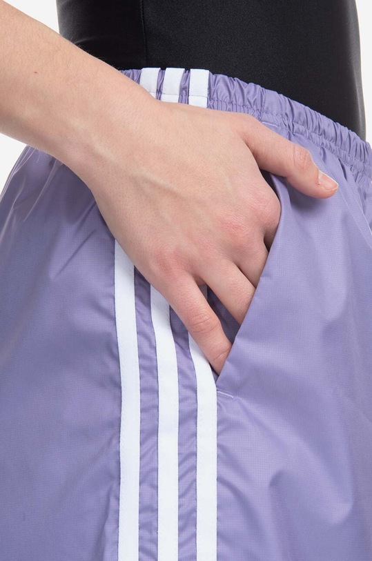 adidas Originals szorty IB7300 fioletowy