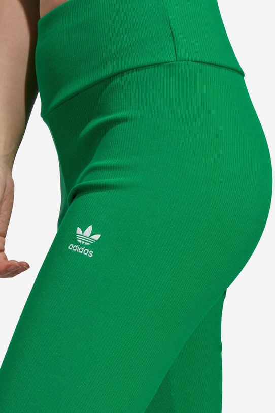 adidas Originals shorts IL9620 green