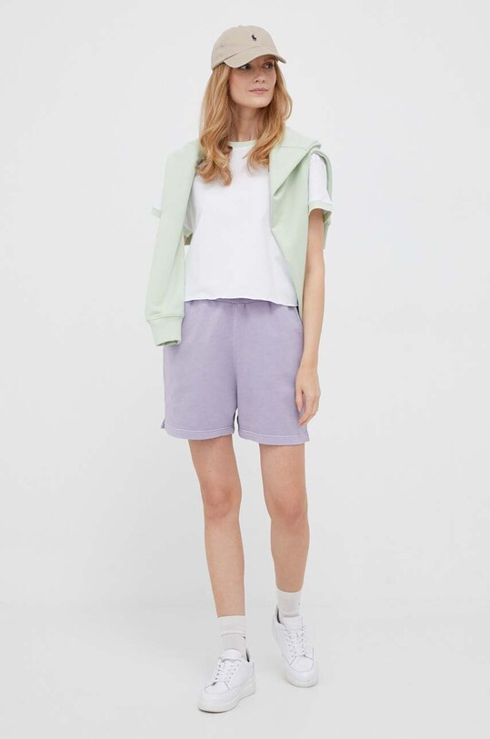 Bavlněné šortky Lyle & Scott SHW1801V.W838 fialová SS23