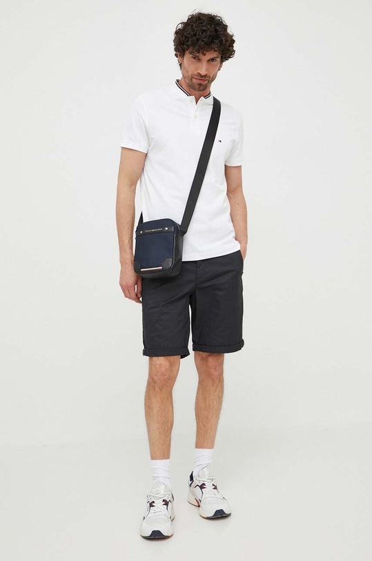 Sisley pantaloni scurti 4TEQS900J.15F negru SS23