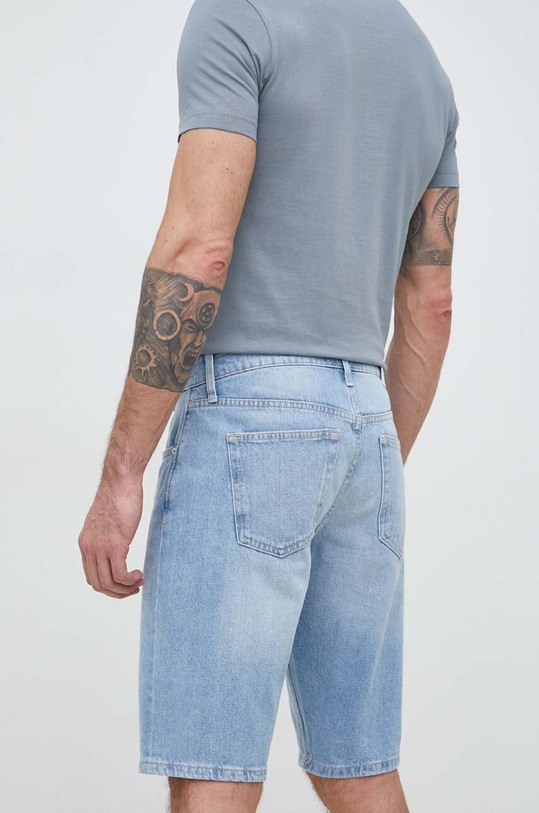 Oblečení Bavlněné šortky Calvin Klein Jeans J30J322788.PPYX modrá