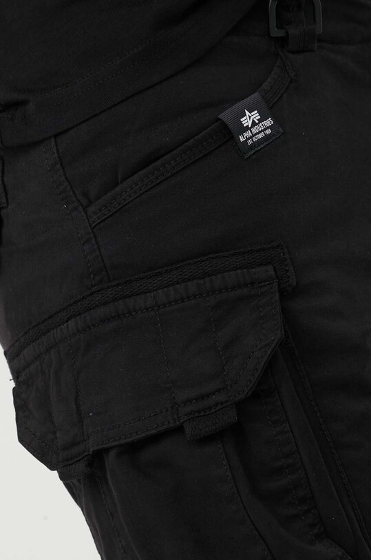 Шорти Alpha Industries 116213.03 чорний