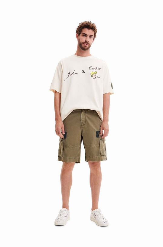 Desigual pantaloni scurti din bumbac verde 23SMPW04