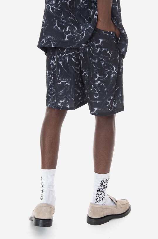 Clothing Han Kjobenhavn shorts Chrome Tribal Printed Track Shorts M.132503 black
