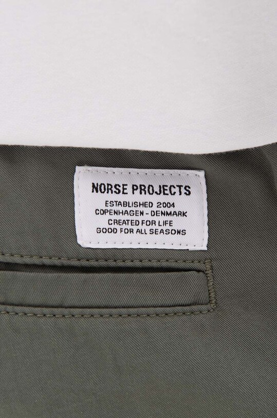 Norse Projects pantaloncini in cotone N35.0577.8061 verde