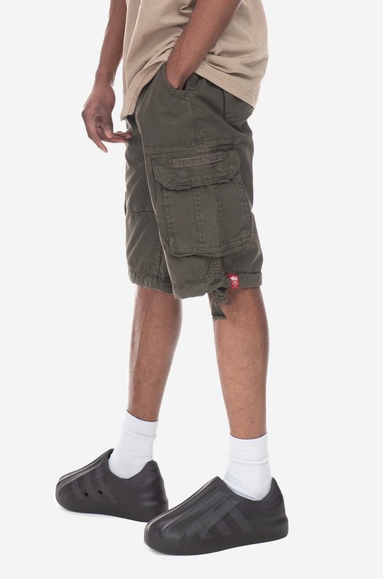 Alpha Industries pantaloni scurți din bumbac Jet 191200.136 verde SS23