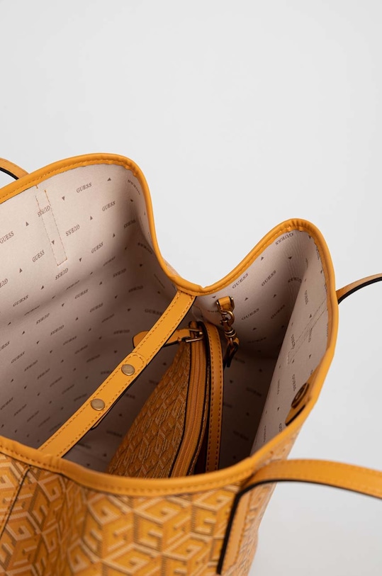 Torbica Guess HWSV69.95270 rumena