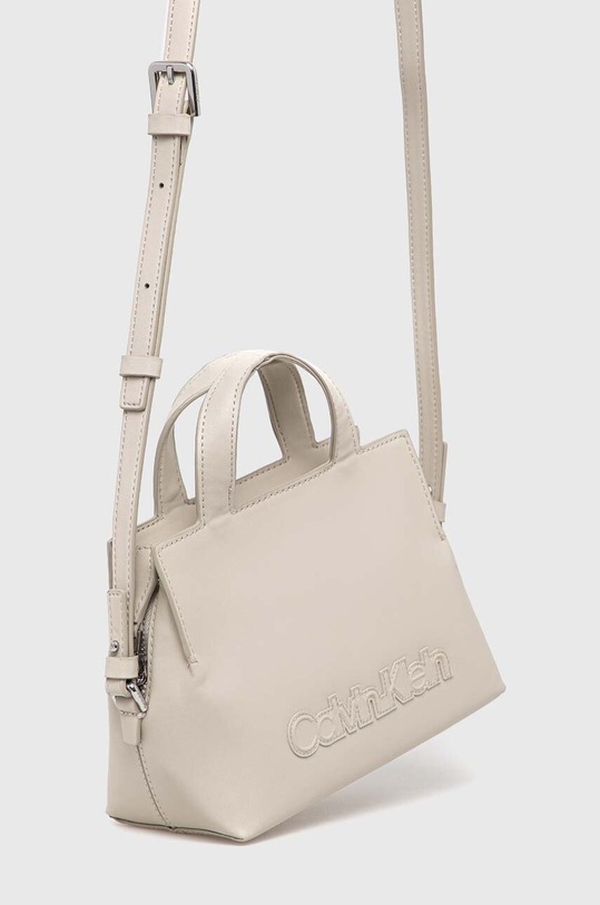Kabelka Calvin Klein K60K610443.PPYX béžová SS23