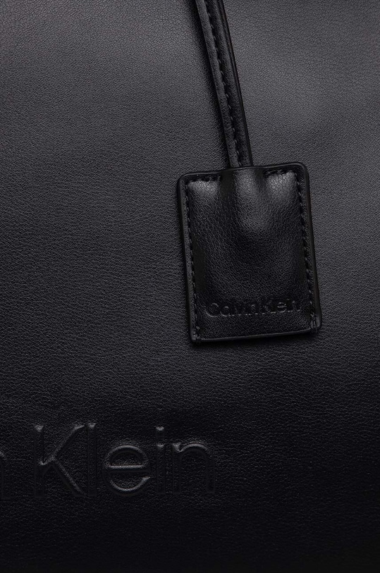Calvin Klein kézitáska fekete K60K610722.PPYX