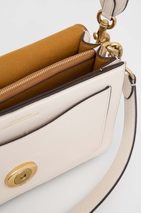 Кожаная сумочка Coach Tabby 26 CH857 бежевый