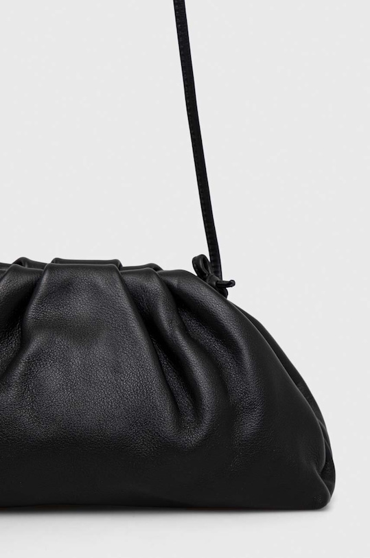 Kožená kabelka Alohas černá B00021.25U