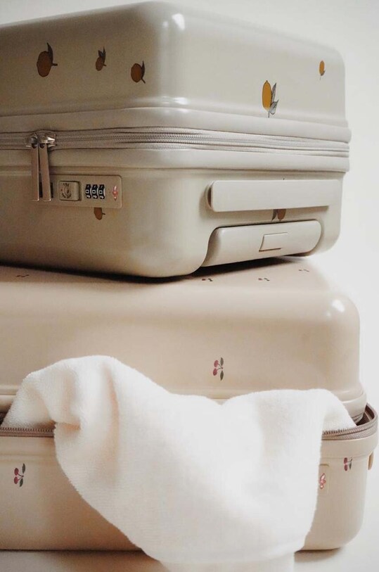 Băieți Konges Sløjd valiză TRAVEL SUITCASE 48x22x33 cm KS2204 galben