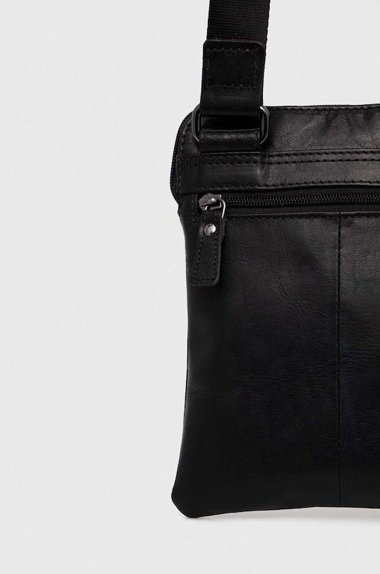 Dodatki Usnjena torbica za okoli pasu Aeronautica Militare AM301 črna