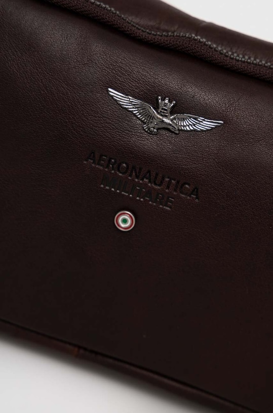 Usnjena torbica za okoli pasu Aeronautica Militare rjava AM309