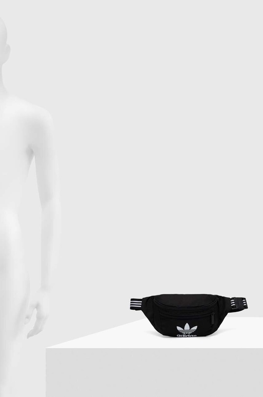 Τσάντα φάκελος adidas Originals IJ0764 μαύρο