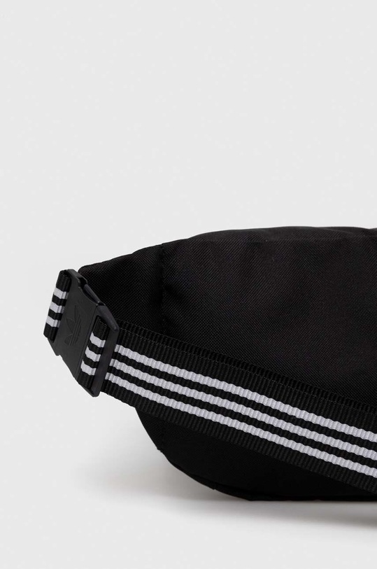 Αξεσουάρ Τσάντα φάκελος adidas Originals IJ0764 μαύρο