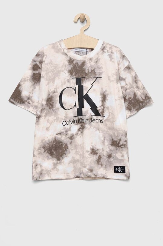 Детска памучна тениска Calvin Klein Jeans надпис бежов IB0IB01649.PPYX