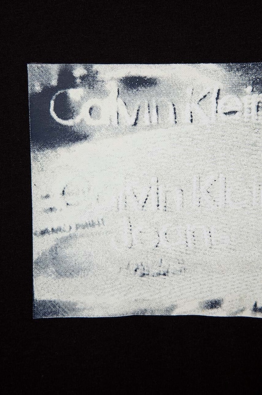 Chłopiec Calvin Klein Jeans t-shirt bawełniany dziecięcy IB0IB01645.PPYX czarny