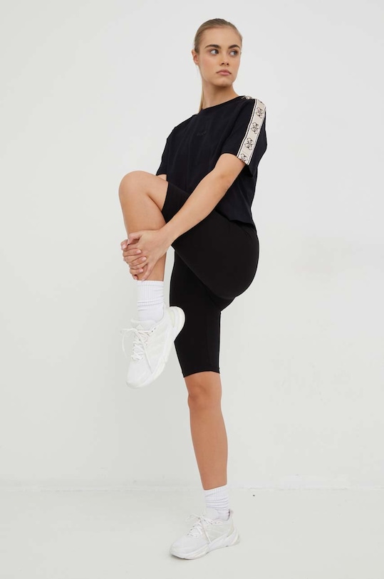 Bavlněné tričko Guess BRITNEY V3RI08.I3Z14 černá SS25