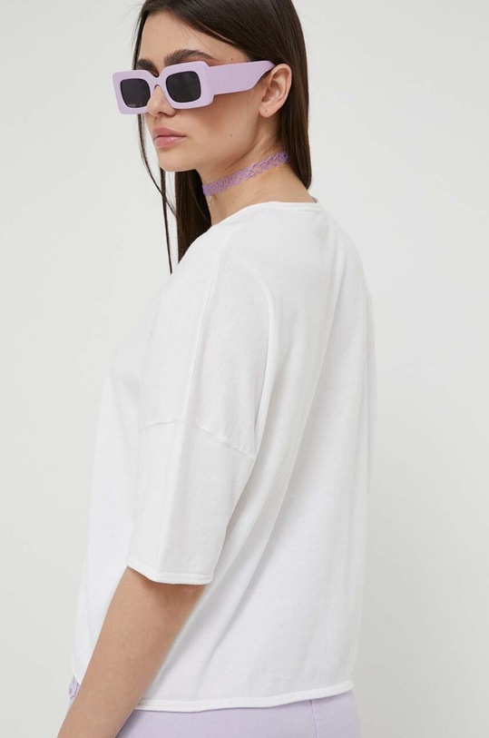 Oblačila Bombažna kratka majica Love Moschino W.S.M57.10.X.1472 bela