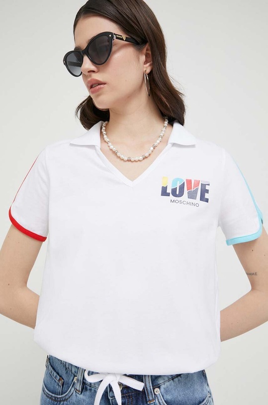 Tričko Love Moschino nášivka bílá W.4.H93.01.M.3876