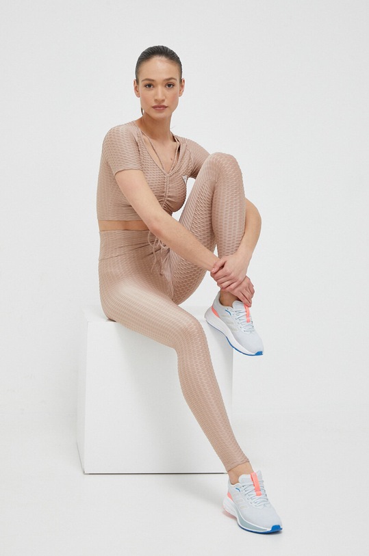 Tričko Guess V3GP09.KBOA2 béžová SS23