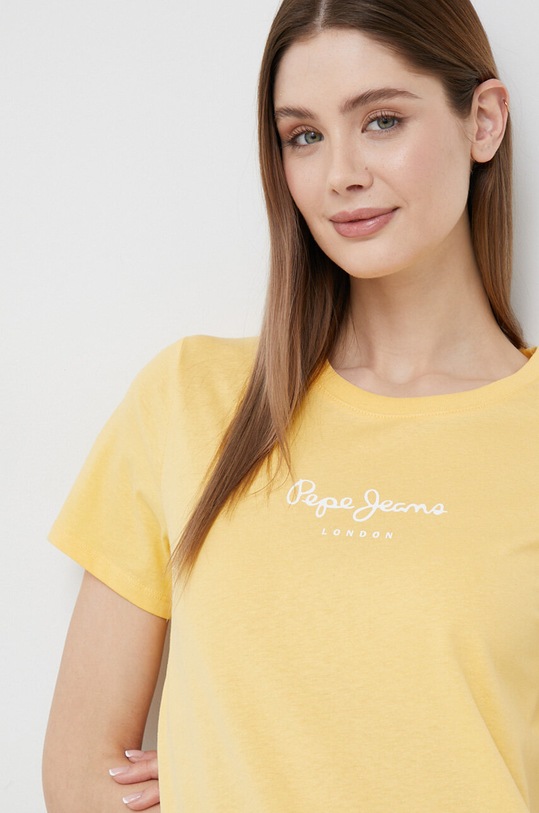 Ρούχα Βαμβακερό μπλουζάκι Pepe Jeans Wendy PL505480.039 κίτρινο