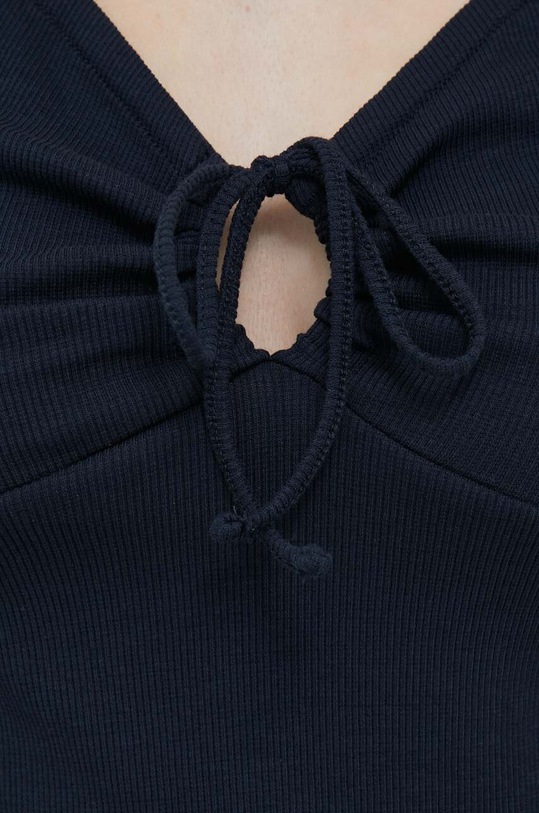 Tričko Pepe Jeans Octa PL505454.594 tmavomodrá