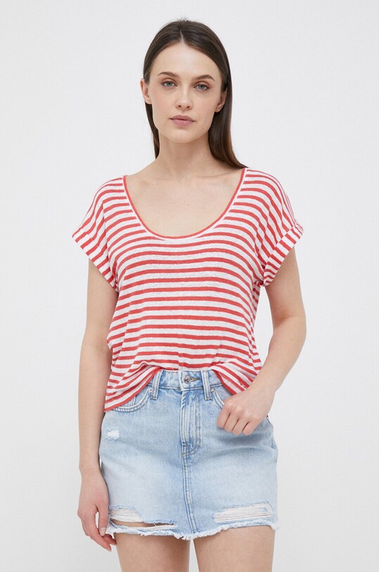 Λευκό μπλουζάκι Pepe Jeans Leia με μοτίβο κόκκινο PL505404.217