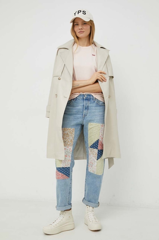 Βαμβακερό μπλουζάκι Levi's 39185.0209 ροζ SS23