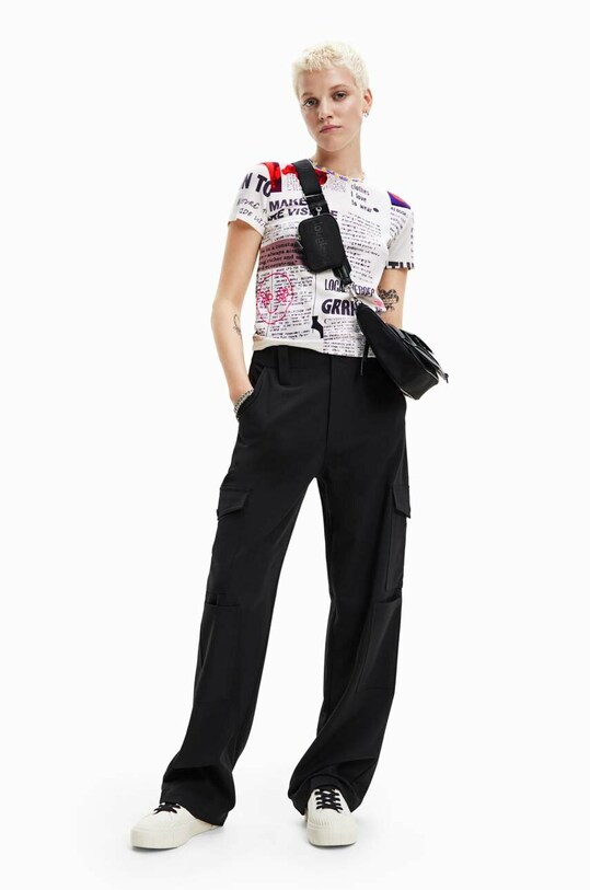 Odzież Desigual t-shirt 23SWTK61 biały