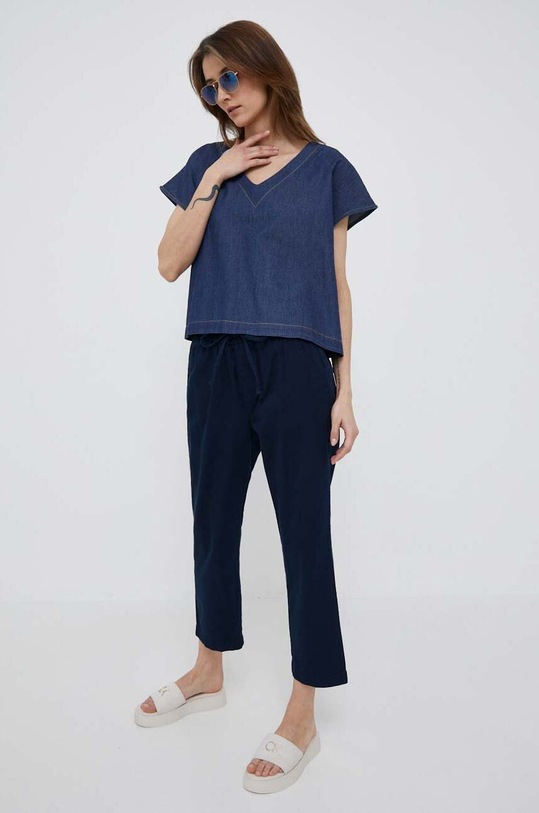 Deha bluzka jeansowa D83131.60170 niebieski SS23