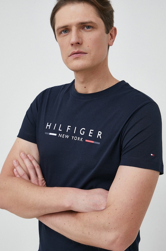 Bavlnené tričko Tommy Hilfiger potlač tmavomodrá MW0MW29372.PPYX